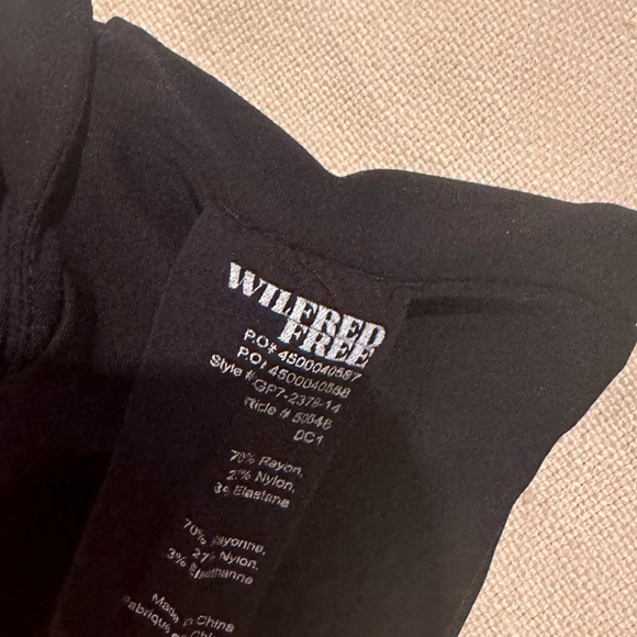 ARITZIA Wilfred Free Ling Bustier Crop Top Blk Sz 4 - Picture 7 of 8